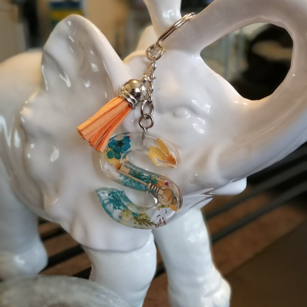 Resin custom made key chain